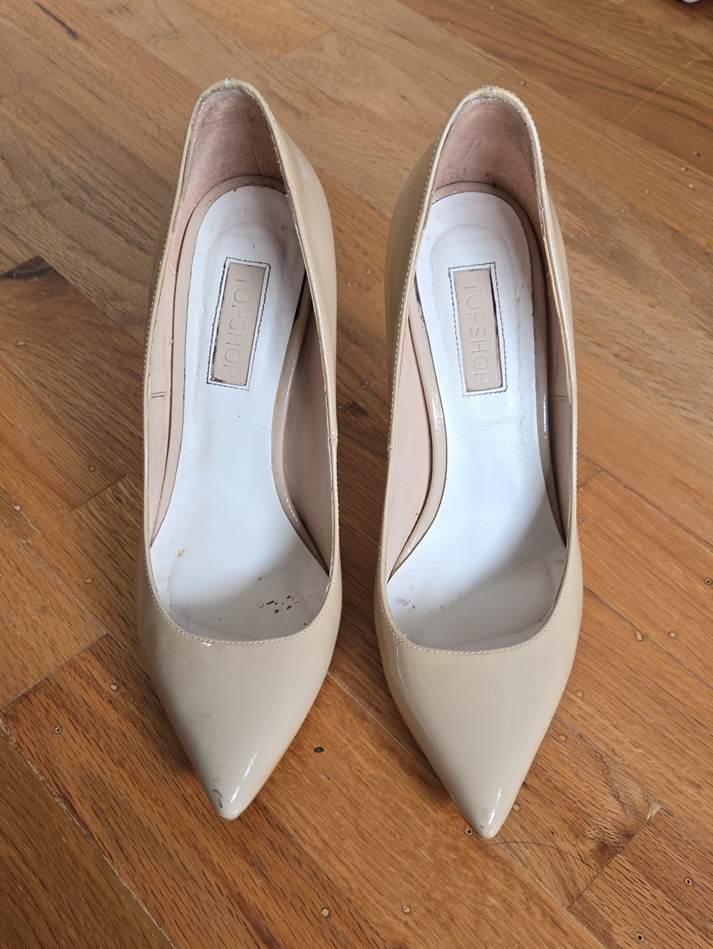 Topshop Patent Pointed-Toe Pumps in Nude